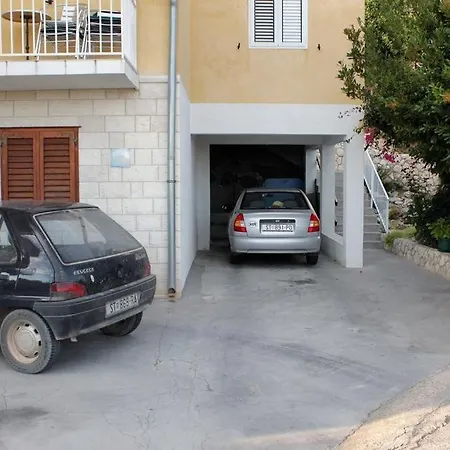 In With Sea View, Balcony, Air Conditioning, Wifi 3615-1 * Хвар